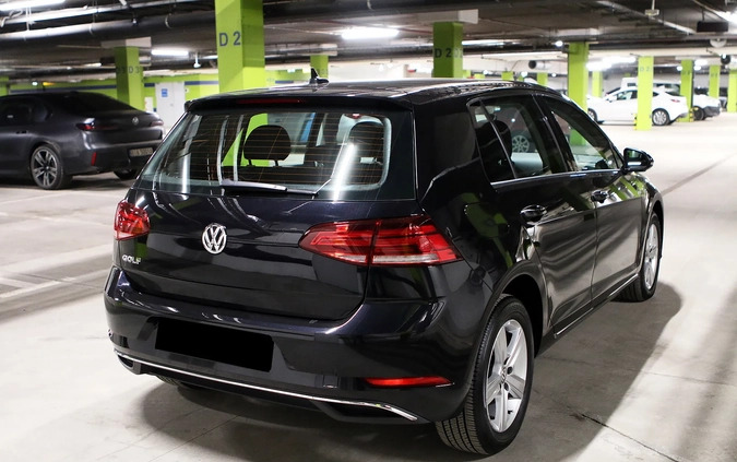 Volkswagen Golf cena 87800 przebieg: 30300, rok produkcji 2020 z Trzebiatów małe 436